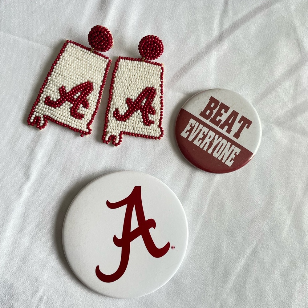 Alabama Crimson Tide Earrings and Pins Set
